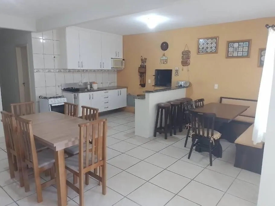 Confortavel Casa A Beira Mar بارا فيلها 0*,  البرازيل
